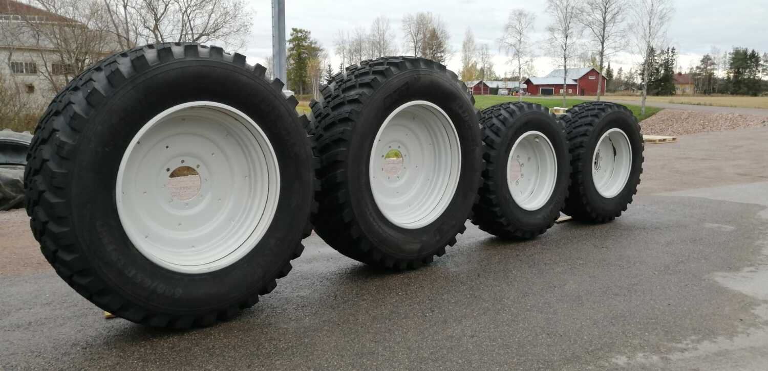 BKT Ridemax valtra-vanteilla