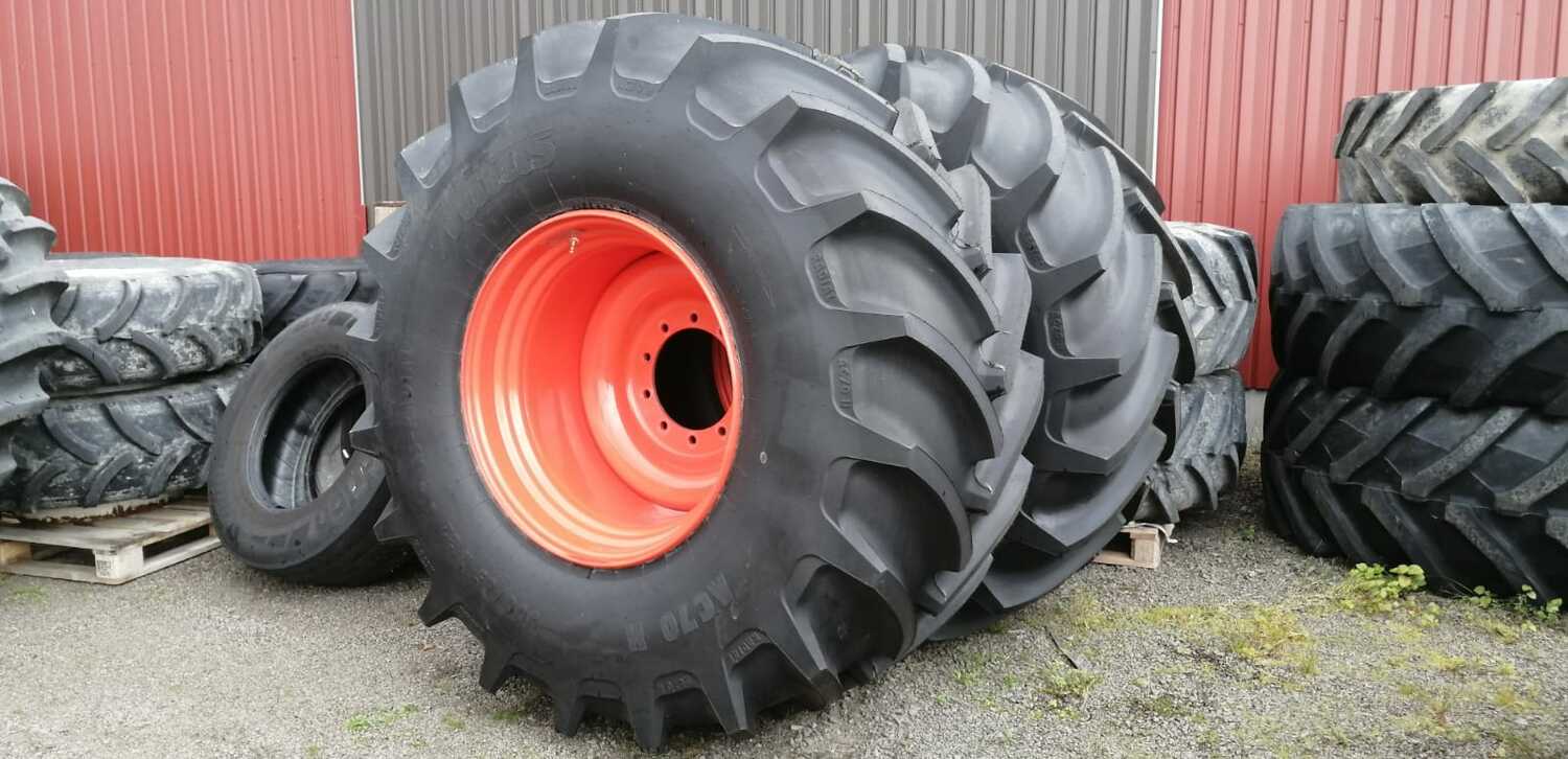 <p>Mitas ac70T</p>